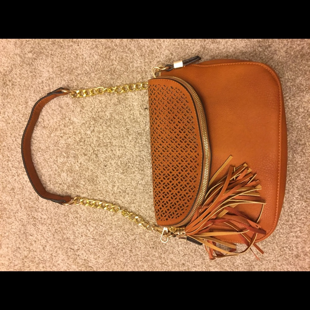 Crossbody leather bag